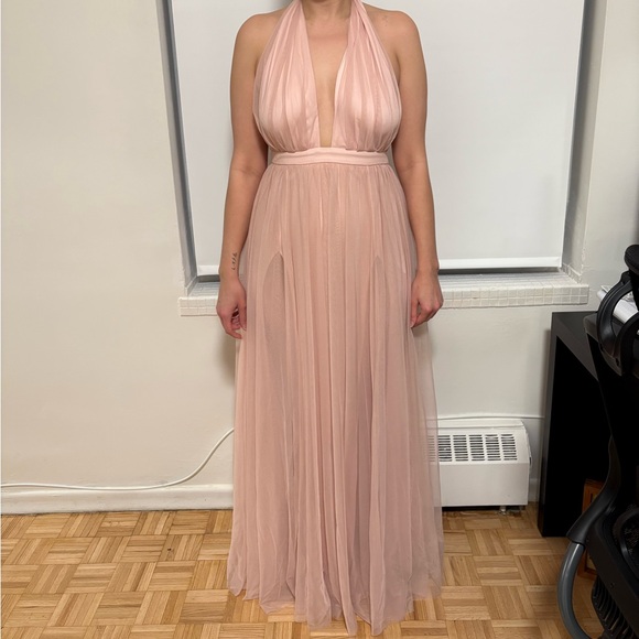 Dresses & Skirts - Elegant Blush Pink Maxi dress